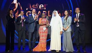 الاحتفاء بالممرضة الغانية نعومي أويو أوهيني