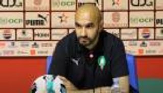 استعان بغوارديولا وكلوب وأنشيلوتي.. الركراكي يثور في وجه منتقديه