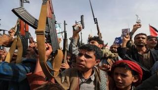 عناصر حوثية مسلحة - أرشيفية