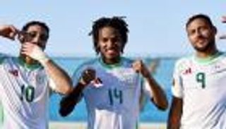 مفاجآت بالجملة.. ثلاثي جديد في قائمة منتخب الجزائر