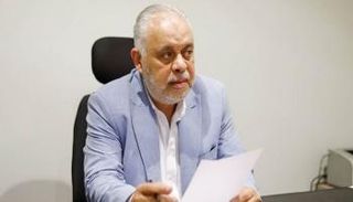 تفاصيل مكالمة أشرف زكي مع آية سماحة