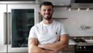 الشيف أحمد الزامل يكشف لـ«العين الإخبارية» سرا عن «كيكة كرنشوكو» 