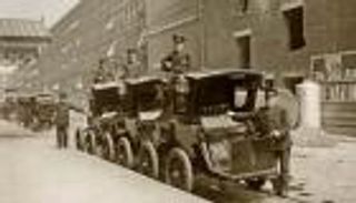 من الاختفاء إلى المنافسة.. رحلة السيارات الكهربائية الصعبة