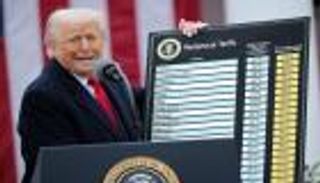 الحرب التجارية بين واشنطن وبكين.. رسالة تهديد جديدة من ترامب