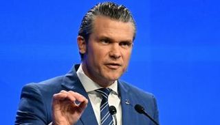 وزير الدفاع الأمريكي بيت هيغسيث بمنتدى حوار شانغريلا للأمن في سنغافورة