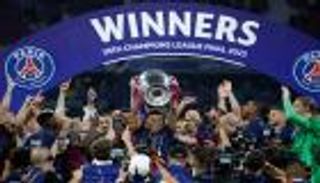 بطل التتويج التاريخي.. من هو ديزيري دوي موهبة باريس سان جيرمان؟