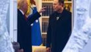 بعد خروجه من البيت الأبيض.. إيلون ماسك يتلقى ضربة «فضائية» من ترامب