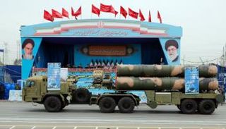 نظام صواريخ إس-300 في إيران