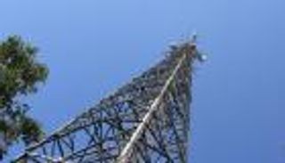 إذاعة تبث موجات «القيامة».. رسائل غامضة تلمح لـ«أخطر» سلاح روسي