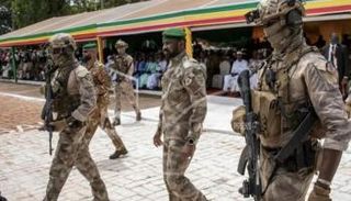 عرض عسكري في باماكو