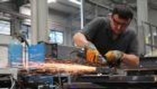 الصناعات التحويلية في تركيا تنكمش.. تأثيرات ضعف الطلب