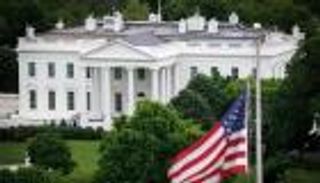 «اختبار ولاء».. إرشادات التوظيف الجديدة في البيت الأبيض تشعل الجدل