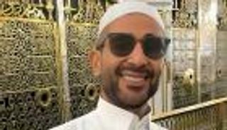 «تبت إلى الله».. فصل جديد في حياة أحمد سعد يبدأ من المسجد النبوي