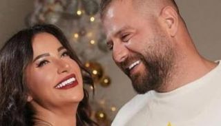 دكتور فود رفقة زوجته 