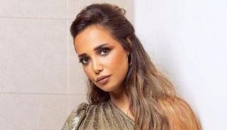 الفنانة راندا حافظ