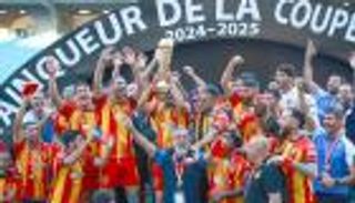 قبل مونديال الأندية.. هل يتعاقد الترجي مع دولي جزائري جديد؟