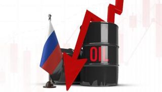 عاصفة على نفط روسيا.. الإيرادات تهوي والعجز يتسع