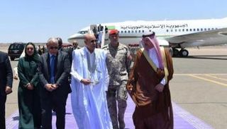 رئيس موريتانيا لدى وصوله للسعودية لأداء مناسك الحج