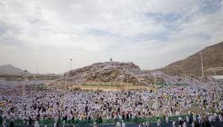 الحجاج على صعيد عرفات