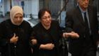 عزاء الفنانة سميحة أيوب.. وداع مؤثر بحضور سميرة عبدالعزيز وفيفي عبده (صور)