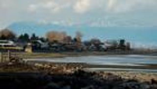 «بوينت روبرتس».. اختناق مأساوي لبلدة أمريكية ذات قلب كندي