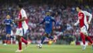 من باريس سان جيرمان.. مرشح "غير متوقع" لقنص الكرة الذهبية