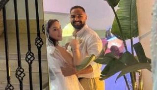 أسما شريف وزوجها