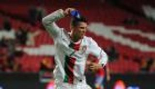 البرتغال وإسبانيا.. قصة هدف «أبيض» أثار جنون كريستيانو رونالدو (فيديو)