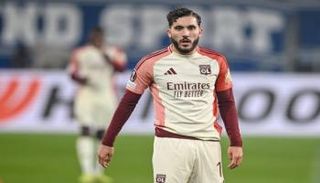 ريان شرقي لاعب مانشستر سيتي المنتظر