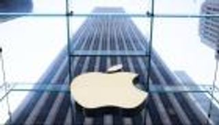 أبل تواجه مصير نوكيا.. هل يعيد تيم كوك كتابة قواعد اللعبة؟