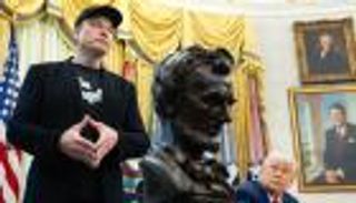 خلاف ترامب وماسك.. أغنى رجل في العالم «محشور في الزاوية»