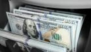 الدولار يهبط وسط ترقب الأسواق لمحادثات التجارة بين أمريكا والصين