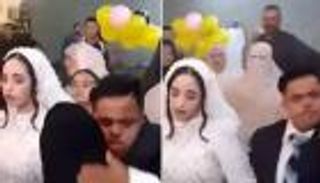 زفاف شاب بمتلازمة داون ودموع زوجته يشعلان السوشيال