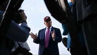 الرئيس الأمريكي دونالد ترامب