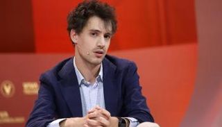 آرثر مينش، مؤسس شركة ميسترال للذكاء الاصطناعي