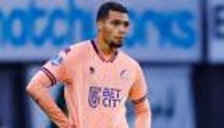 الأفضل في بلجيكا.. لماذا لا يدخل محمد بلخير حسابات بيتكوفيتش؟