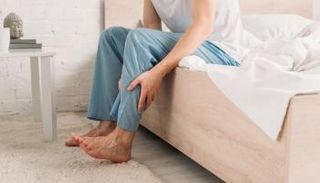 مكملات الحديد أفضل من الأدوية المثيرة للجدل لعلاج تململ الساقين