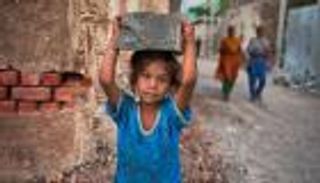 دعوة عربية لحشد الجهود ضد عمل الأطفال واستنكار للمأساة في غزة