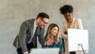 «موضة قديمة».. كيف سيؤثر الذكاء الاصطناعي على شهادتك الجامعية