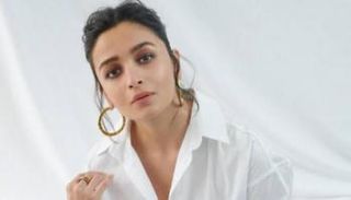 الممثلة الهندية عليا بهات