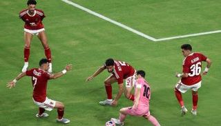 ليونيل ميسي ضد الأهلي