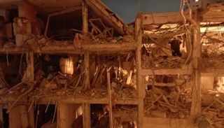 دمار في بناية بإسرائيل جراء قصف إيراني- أرشيفية