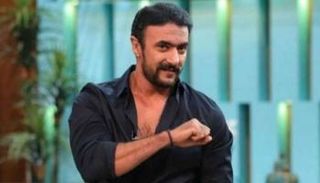 الفنان أحمد العوضي