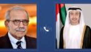 عبد الله بن زايد يبحث مع رئيس الوزراء اللبناني التطورات في المنطقة