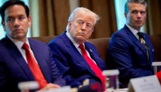 ترامب بين هيغسيث وروبيو