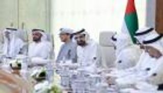 كفاءة الحكومة وصناعة اقتصاد المستقبل.. نهج إماراتي استباقي ملهم