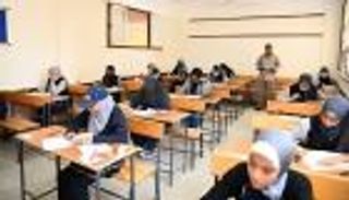 تفاصيل الصورة المتداولة في لجان امتحانات اللغة الفرنسية للثانوية العامة في مصر