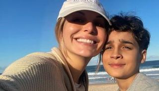 كلير ماكان وابنها