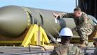 «GBU-57».. القنبلة الخارقة التي تعول عليها إسرائيل لحسم معركة إيران