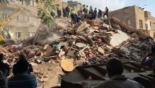 عقار السيدة زينب المنهار